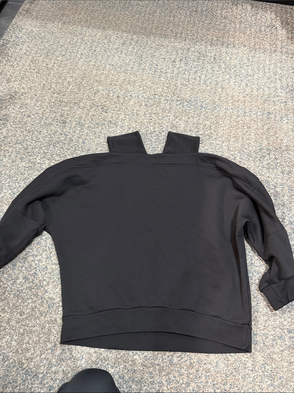 ATU x  Ioana Ciolacu cut out sweatshirts